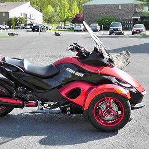 2010 se5 orange spyder