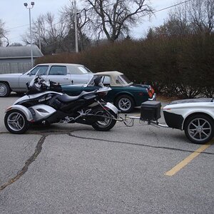 caddy
mg
'08 GS spyder / bushtec