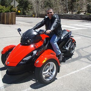 Roger riding my SpYder.