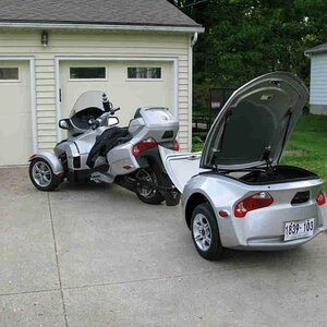 SpyderWithOpenTrailer