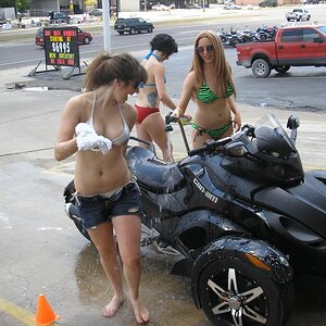 10 5 28 Wicked Angels Bikini Car Wash 004