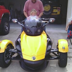 29872 1325512053637 1105950035 30796440 6294423 n