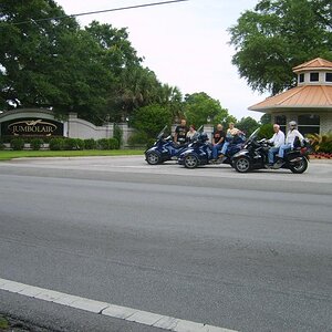 Ride by John Travolta's in Anthony Fl.   (115 Mi ride)
John, Carol (L) & Jerry,Lois (C) & Gary, Norma (R)