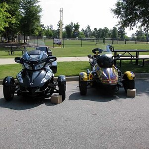 SCDoc and my Spyders - only entries in Most Radical Class