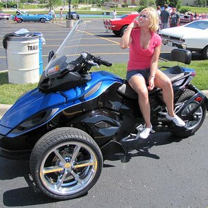 Tonia waiting for the show to start.