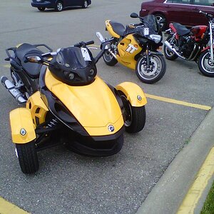 LEFT-My 2008 Spyder GS, MIDDLE-2000 Triumph TT 600, RIGHT- 1984 Yamaha Raiden