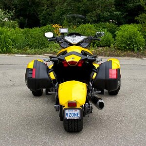 Spyder Saddle Bag Back