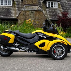 Spyder Saddle Bag Side