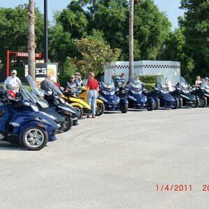 A list who attended the first meet & greet in Leesburg Fl  7/10/10      johnnyg, Dan G, inspectorgadget, recon, cleanandgreen, annieleilani, wheeler, 