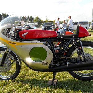 CB's RC161 Replica
I want this one!