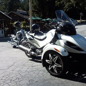 The RS-S in front of the restaraunt