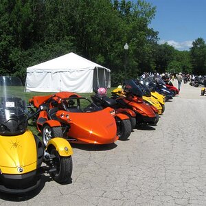 Spyder parking lot