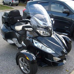 GrandTourBagOnRT1 - Right - Front