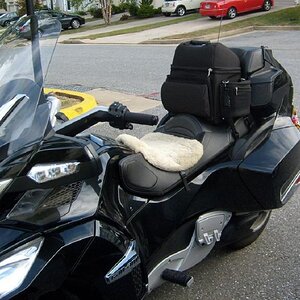 GrandTourBagOnRT4 - Left Front