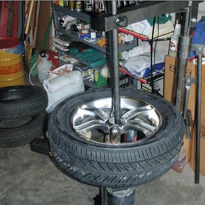 No-mar tire changer to the rescue