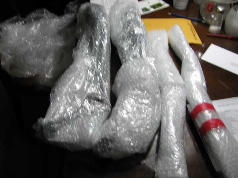 04:  Each of the major pieces was individually bubble wrapped.