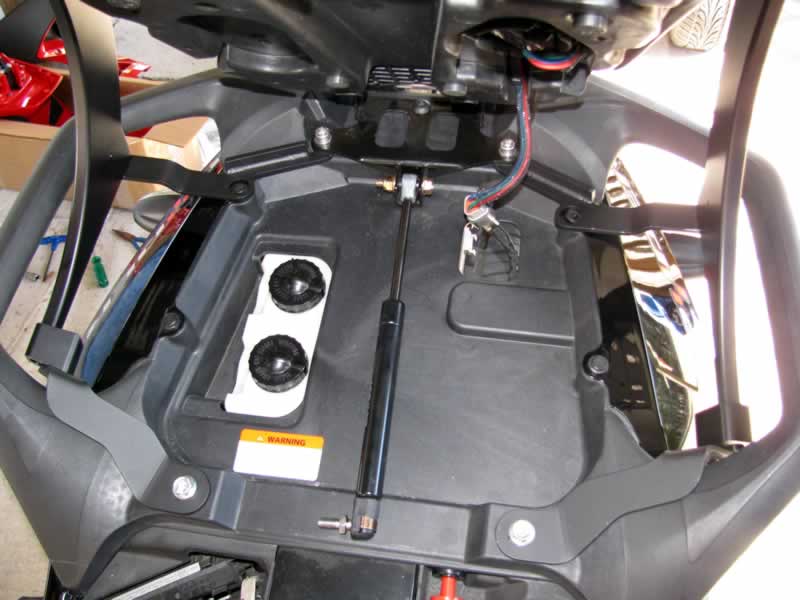 07:  Brackets mounted under the seat of the Spyder.