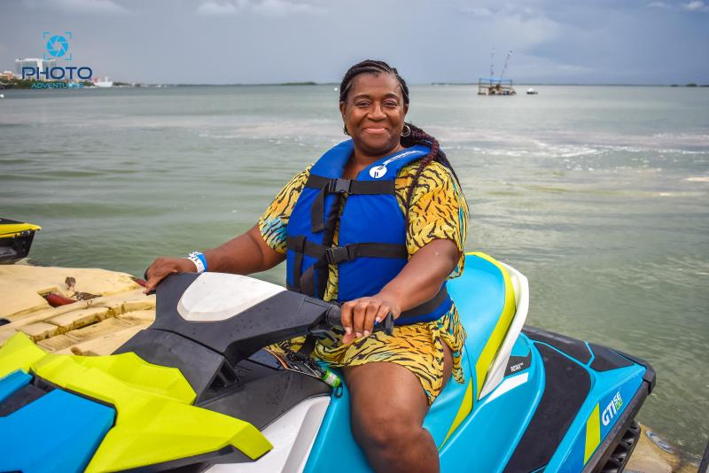 0DF19439 C06C 45A8 9EC1 1DF61F3D62AD