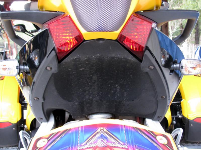 1: Rear of Spyder Buttoned Up