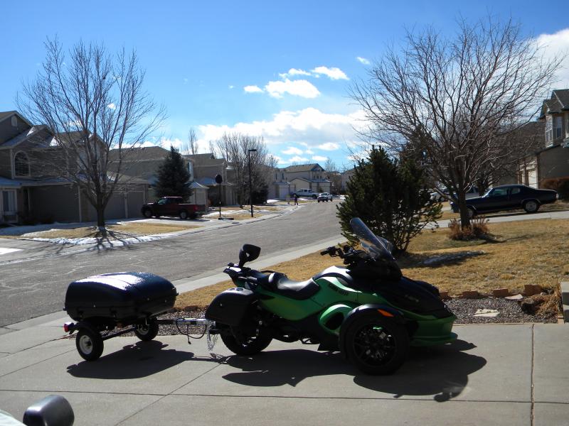 1 spYder and Trailer a