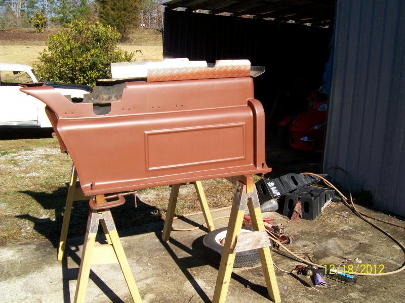 100 0551 Rear of car(upside down)