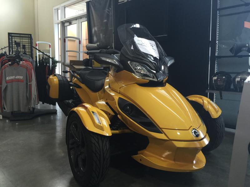 15622263507 47d9617694 k