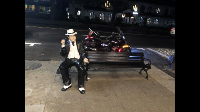 1E876AC6 0550 42EF B41B 4CDC6E30F41B
Gangster watching my Spyder