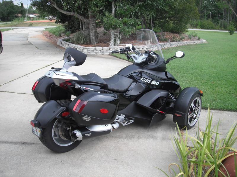 2010 08 07 Spyder Saddlebags 016