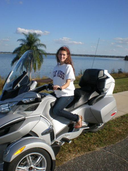 2010-11-25-Grand daughter Meagan on Lake Harris, Howey-in-the-Hills, Fl.