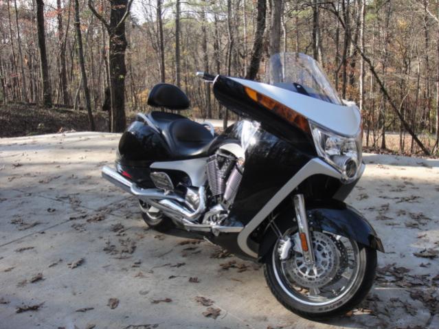 2010 victory vision street