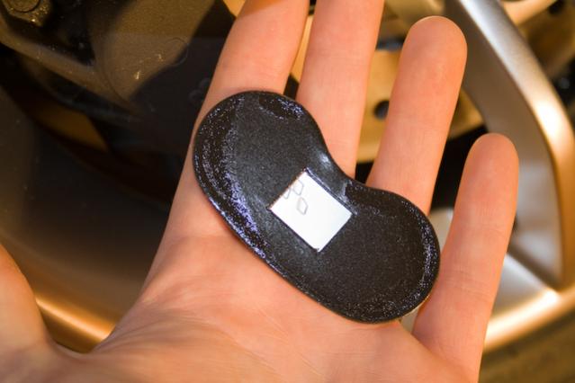 2010RSspyder CaliperTrimKit 7 - Note the hallowed out section on the back to fit the "HB" on the Calipers (both sides)