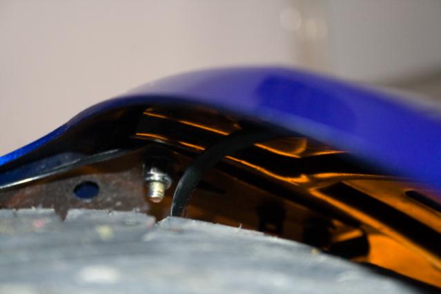 2010RSspyder TailLightWireChafe 5