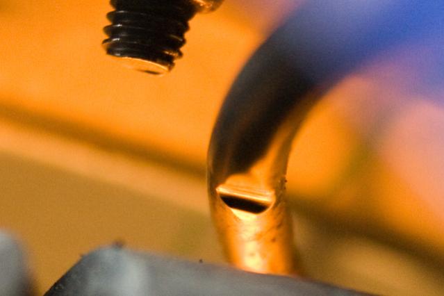 2010RSspyder TailLightWireChafe 7 - The chafe in the taillight from the rear tire.