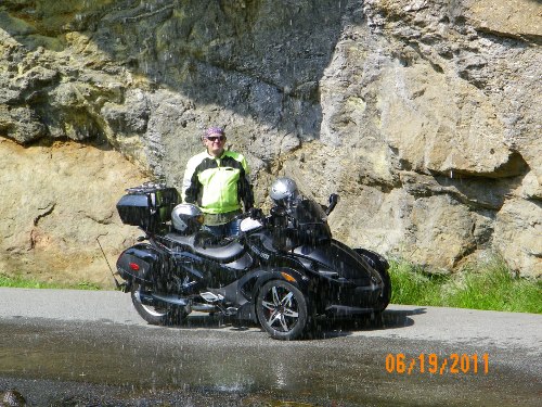 2011 06 22 Ed @ Bridal Veil Falls