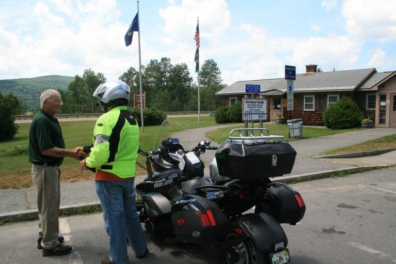 2011 07 22 to 07 24 Spyderfest Magog 042