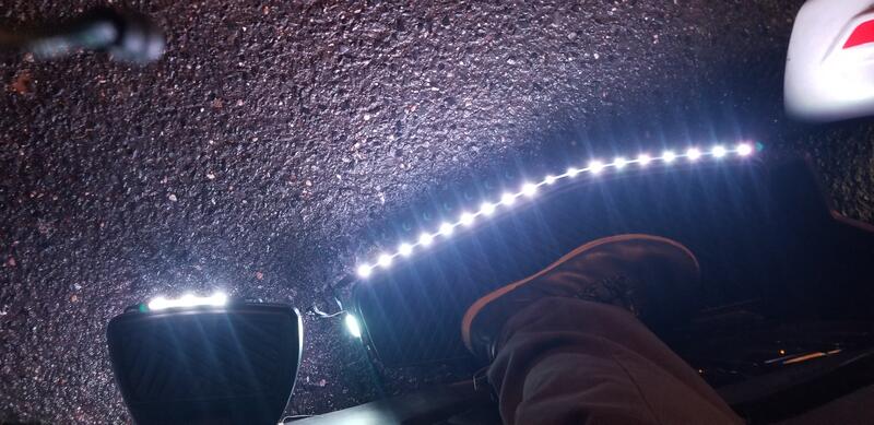 20230208 052538[1] running light