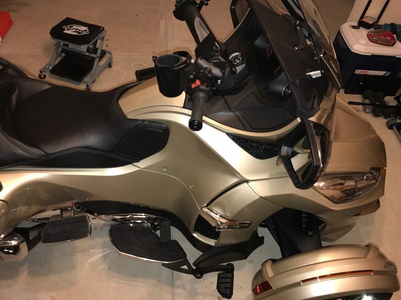 33980054 EF22 4754 8895 0748B457513E