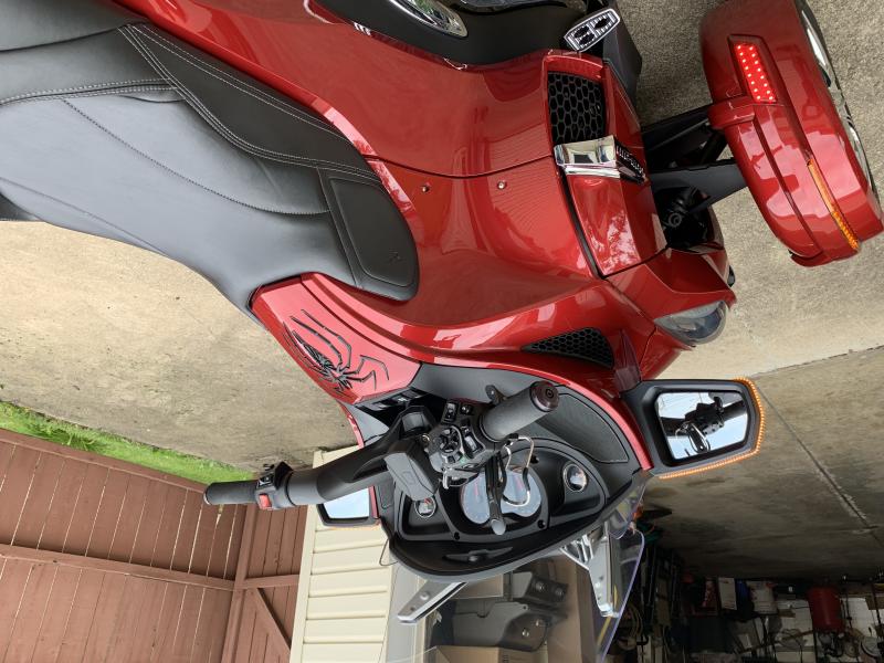 825AA86A AB49 4036 9BE3 F6ACF61FC117