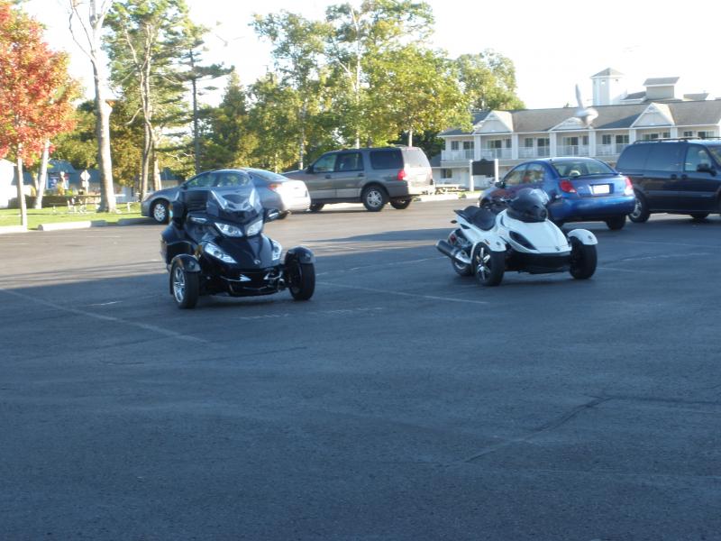 A lady commented that these 2 Spyders were "just darling"