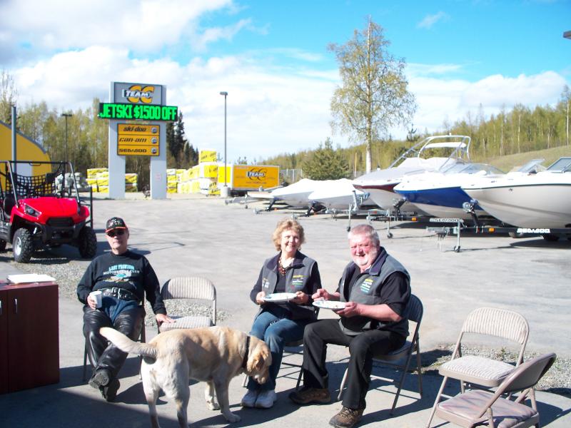akspyderman, Hal, Gerry, and summit having pre-ride breakfast.