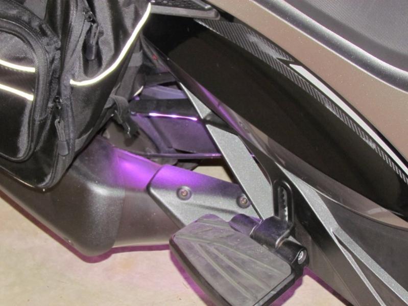 Alternating Light Sequence from Bottom