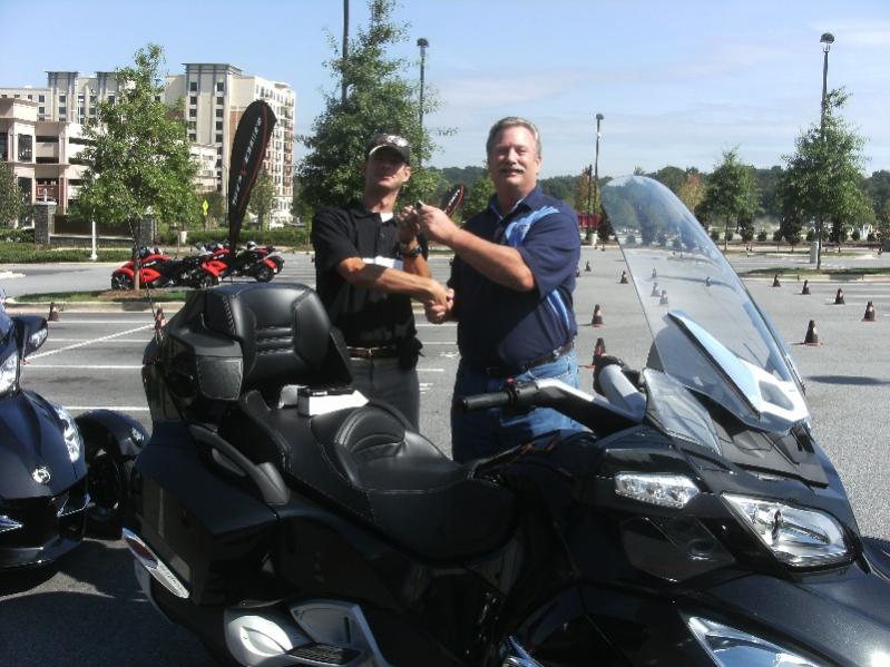 Ambassador Welcome Day 002sm