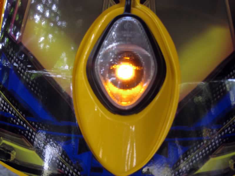 Amber fender tip LED