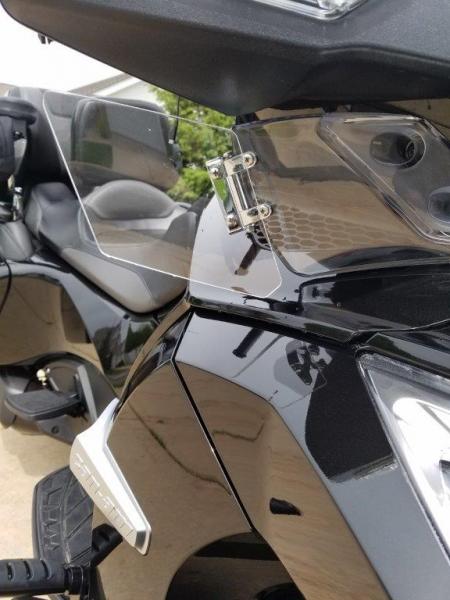 another angle of deflectors