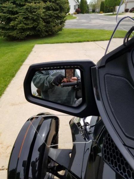 another deflector shot and shot of led blinker strip on upper mirror [off]