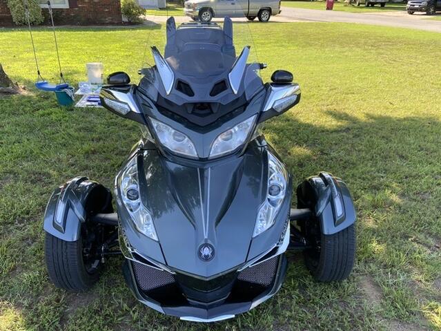 B11598EC 5E89 4595 A812 FFF6BFE39ED0