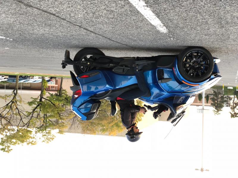 B5729657 FADF 4F3F ACD8 8725C6536DC3