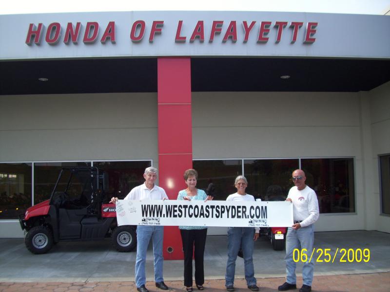 Banner at Honda of Lafayette, Lafayette. LA
