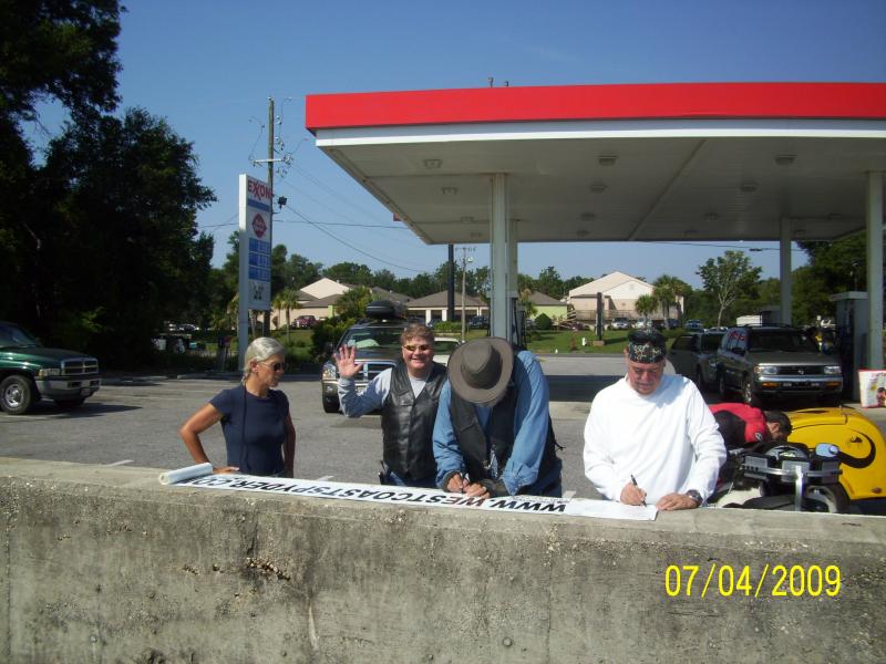 Banner signing at the DQ, Pensacola, FL