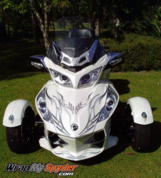 Barbwire 101 Gray on White RT